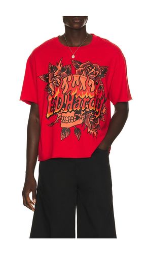 Skull roses boxy cropped tee in color red size S (also in M, L, XL/1X) - Ed Hardy - Modalova