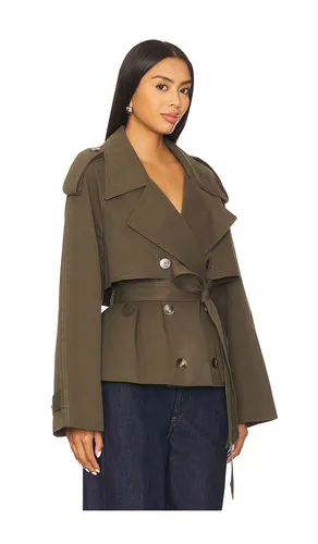 Elodie Eleanor Cropped Trench Coat in . Size L. Also in M, S, XL, XS - Elodie the Label - Modalova