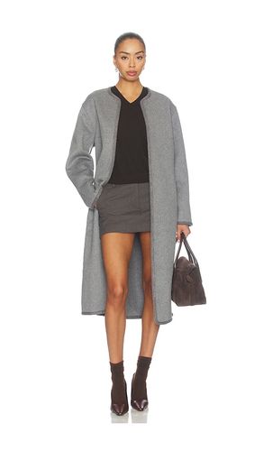 Port Belted Coat in . Size L. Also in M, S, XL, XS - Elodie the Label - Modalova