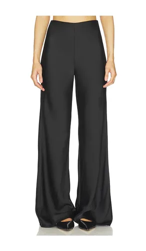 Elodie Dayna Satin Pants in . Taglia S. Also in XS, M, L - Elodie the Label - Modalova