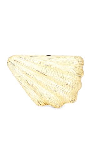 Emm Kuo CLUTCH in Metallic Gold - Emm Kuo - Modalova