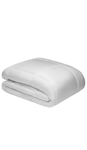 King/Cal King Down Alternative Comforter in - Ettitude - Modalova