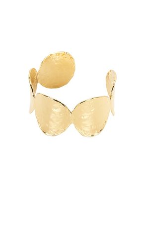 Sunset Hour Arm Cuff in - EMMA PILLS - Modalova