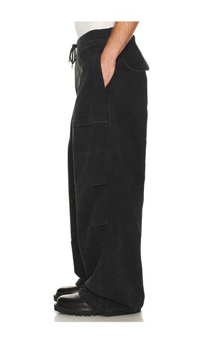 Barren Cargo Pants in . Size M. Also in L - Entire Studios - Modalova