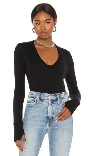 Cashmere Fitted V Neck Sweater in . - size L (also in S, XL, XS) - Enza Costa - Modalova