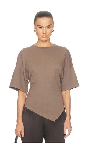 Supima Structured Jersey Assymetrical Tee in . Größe XS. Also in S, M - Enza Costa - Modalova