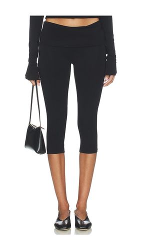 Foldover Capri Legging in . Size L. Also in M, S, XS - Eterne - Modalova