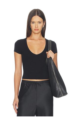 Short Sleeve V-neck Baby Tee in . Size L. Also in M - Eterne - Modalova