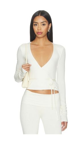 Wrap Top in . Size M. Also in L, XL - Eterne - Modalova