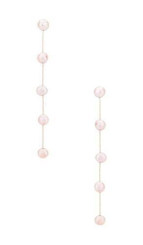 Pearl Dangle Earring in Metallic Gold - Ettika - Modalova