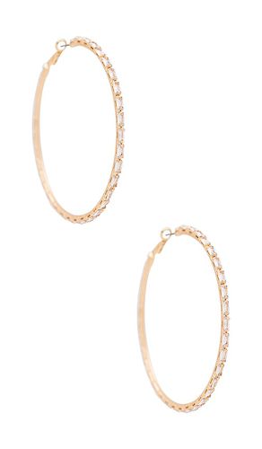 Crystal Baguette Hoop Earrings in Metallic Gold - Ettika - Modalova