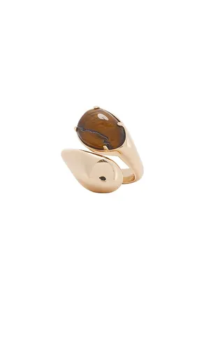 Oval Stone Dome Ring in . Size 5. Also in 6, 7, 8 - Ettika - Modalova