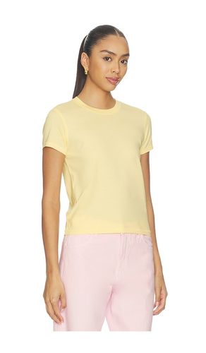 The Vintage Baby Tee in . Taglia M. Also in S - FRAME - Modalova