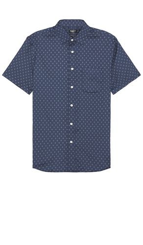 Short Sleeve Movement Shirt in Blue. - size M (also in S, XL/1X) - Faherty - Modalova