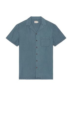 Short Sleeve Getaway Camp Shirt in Blue. - size L (also in S, XL/1X) - Faherty - Modalova