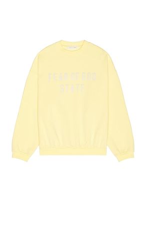 S Fit Fleece Crew Neck Sweatshirt in Lemon. - size L (also in M, S, XL/1X) - Fear of God ESSENTIALS - Modalova