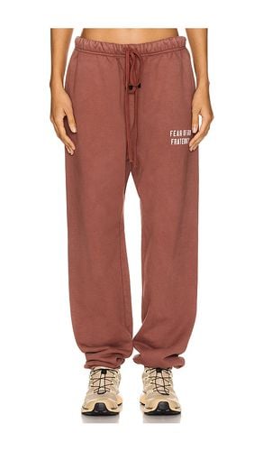 Heavy Fleece Sweatpant in . Size M, S, XXL - Fear of God ESSENTIALS - Modalova