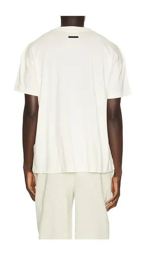 Tee in . Taglia S. Also in XS - Fear of God ESSENTIALS - Modalova