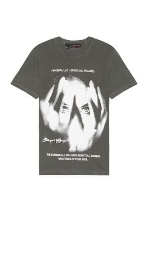 Spiritual Healing T-shirt in Black. - size L (also in M, S) - Funeral Apparel - Modalova