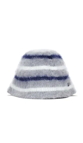 The Structured Knit Bucket in - Favorite Daughter - Modalova