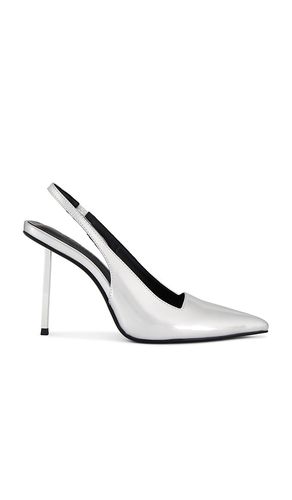 G63 Slingback in . Size 6, 7, 8, 9 - FEMME LA - Modalova