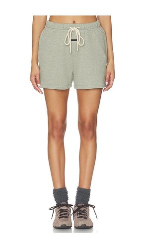 SHORTS CLASSIC FIT in . Größe XS. Also in S, M - Fear of God ESSENTIALS - Modalova