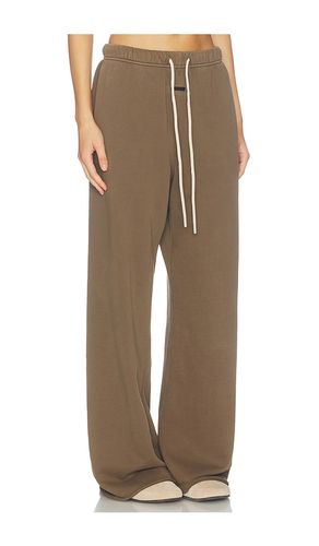 SWEATHOSE UNDONE CUT LOUNGE FIT in . Größe L. Also in M, S, XS - Fear of God ESSENTIALS - Modalova
