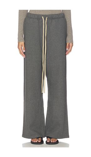 Lounge Sweatpant in . Taglia S. Also in XS - Fear of God ESSENTIALS - Modalova