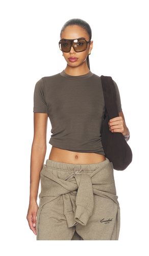 SHIRTKLEIDER FITTED in . Größe S. Also in XS - Fear of God ESSENTIALS - Modalova