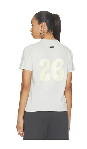 Classic Fit Tee in . Size L. Also in M, S, XS - Fear of God ESSENTIALS - Modalova