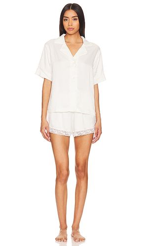 Selena Charmeuse Notch Pajama Set in . - size M (also in S, XS) - Flora Nikrooz - Modalova