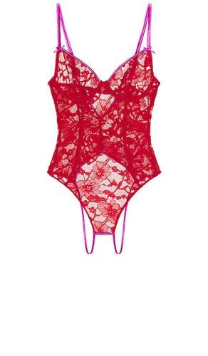 Magnolia Lace Ouvert Bodysuit in Red. - size L (also in M, S, XS) - fleur du mal - Modalova