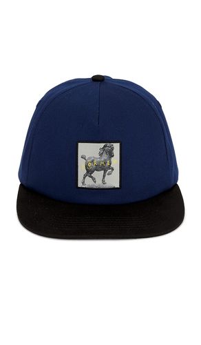 FORMER Daring Cap in Navy - FORMER - Modalova