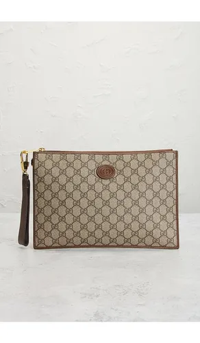 FWRD Renew Gucci Clutch in Brown - FWRD Renew - Modalova