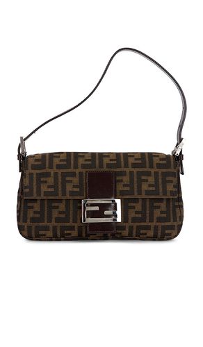 Fendi Zucca Baguette Shoulder Bag in Brown - FWRD Renew - Modalova