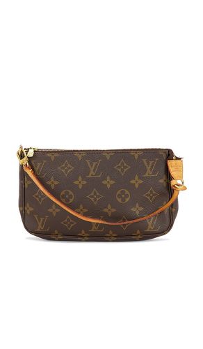 Louis Vuitton Monogram Pochette Accessoires Shoulder Bag in - FWRD Renew - Modalova