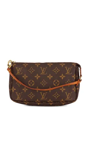 Louis Vuitton Monogram Pochette Accessoires Shoulder Bag in - FWRD Renew - Modalova