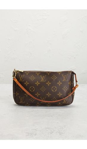 Louis Vuitton Monogram Pochette Accessoires Shoulder Bag in - FWRD Renew - Modalova