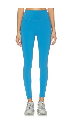 Core Leggings in . Size M. Also in L, XL - FORM - Modalova