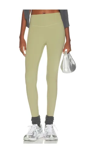 Core Leggings in . Size L. Also in M, S, XS - FORM - Modalova