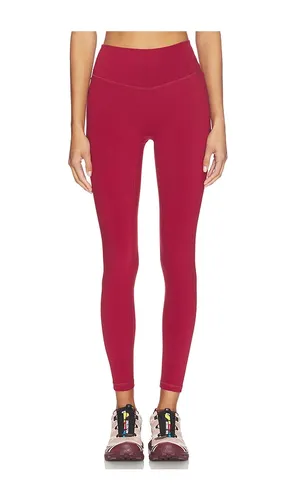 Core Leggings in . Size XL. Also in S, XS, M, L - FORM - Modalova