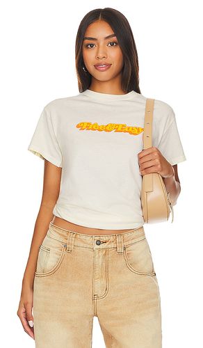 Camiseta en color talla L en - Yellow. Talla L (también en M, S, XL/1X) - Free & Easy - Modalova