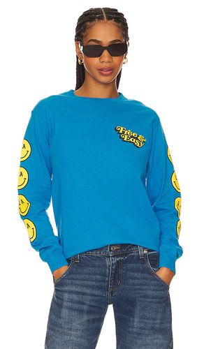 Be Happy Long Sleeve Tee in Blue. - size M (also in S) - Free & Easy - Modalova