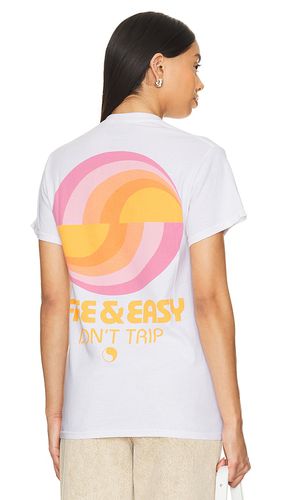 Golden Light Tee in . Taglia M, S, XL/1X - Free & Easy - Modalova