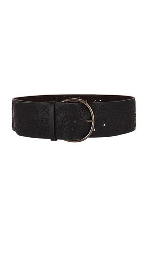 Laurel Hip Belt in Brown. - size M-L (also in S-M) - Free People - Modalova