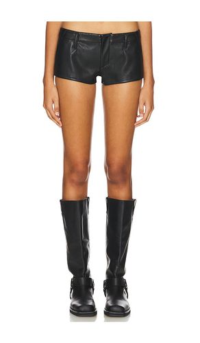 Alessia Faux Leather Micro Short in . Taglia 12, 6, 8 - Free People - Modalova