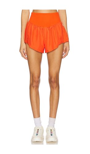 X FP Movement Carpe Diem Short in Coral. - size L (also in XS) - Free People - Modalova
