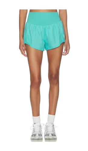 X FP Movement Carpe Diem Short in . Size L. Also in M, S - Free People - Modalova