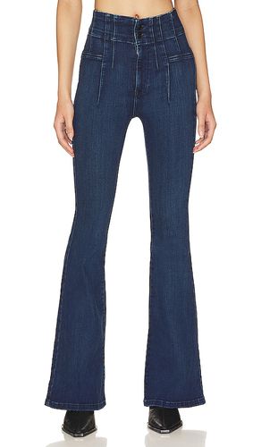 HOSE MIT AUSGESTELLTEM BEIN JAYDE in . Size 28, 29, 30, 31, 32 - Free People - Modalova