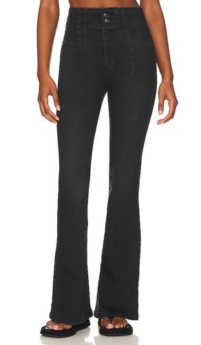 Denim acampanado we the free jayde en color negro talla 27 en - Black. Talla 27 (también en 26, 28, 29, 30) - Free People - Modalova